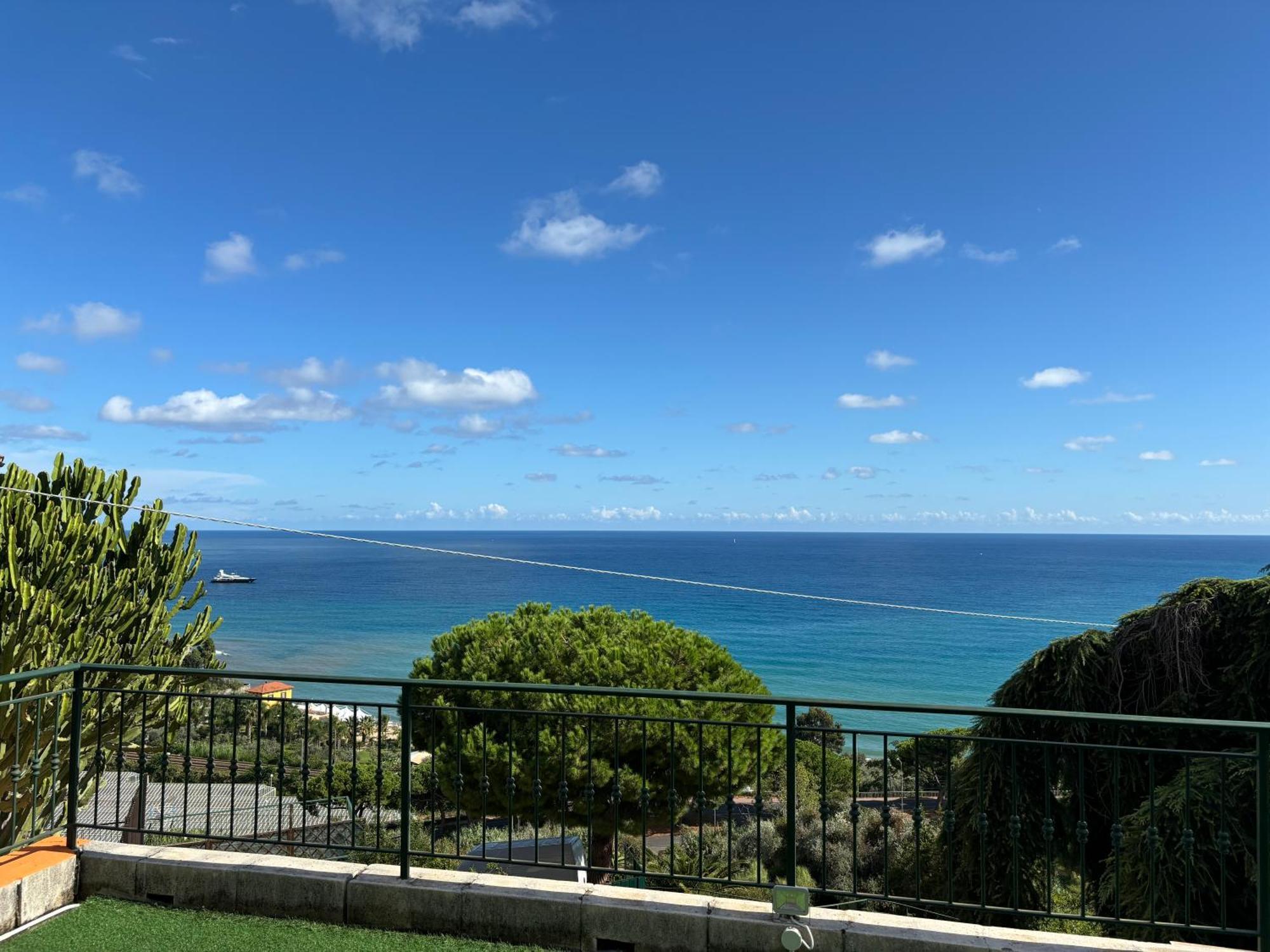 Il Giardino Del Mare Apartamento Ventimiglia Exterior foto