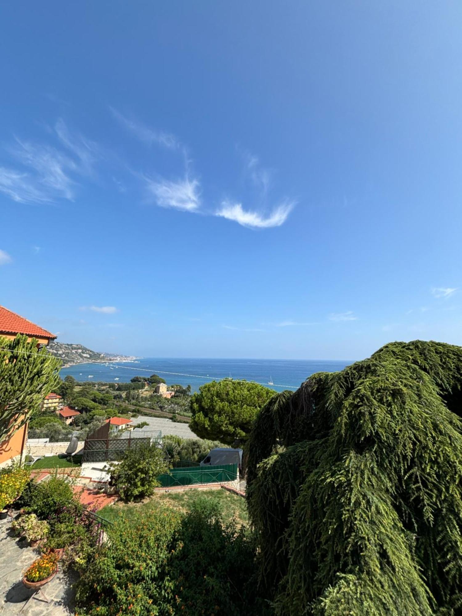 Il Giardino Del Mare Apartamento Ventimiglia Exterior foto